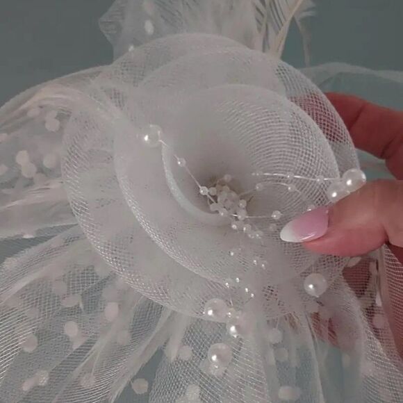 Pearl and Polka Dot Fascinator Wedding Veil With Matching Gloves For Weddings or - Picture 7 of 7